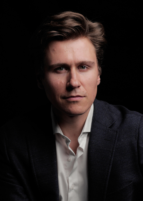 Nicolai Gerassimez unterrichtet Klavier in Berlin Kreuzberg Kinder und Erwachsene